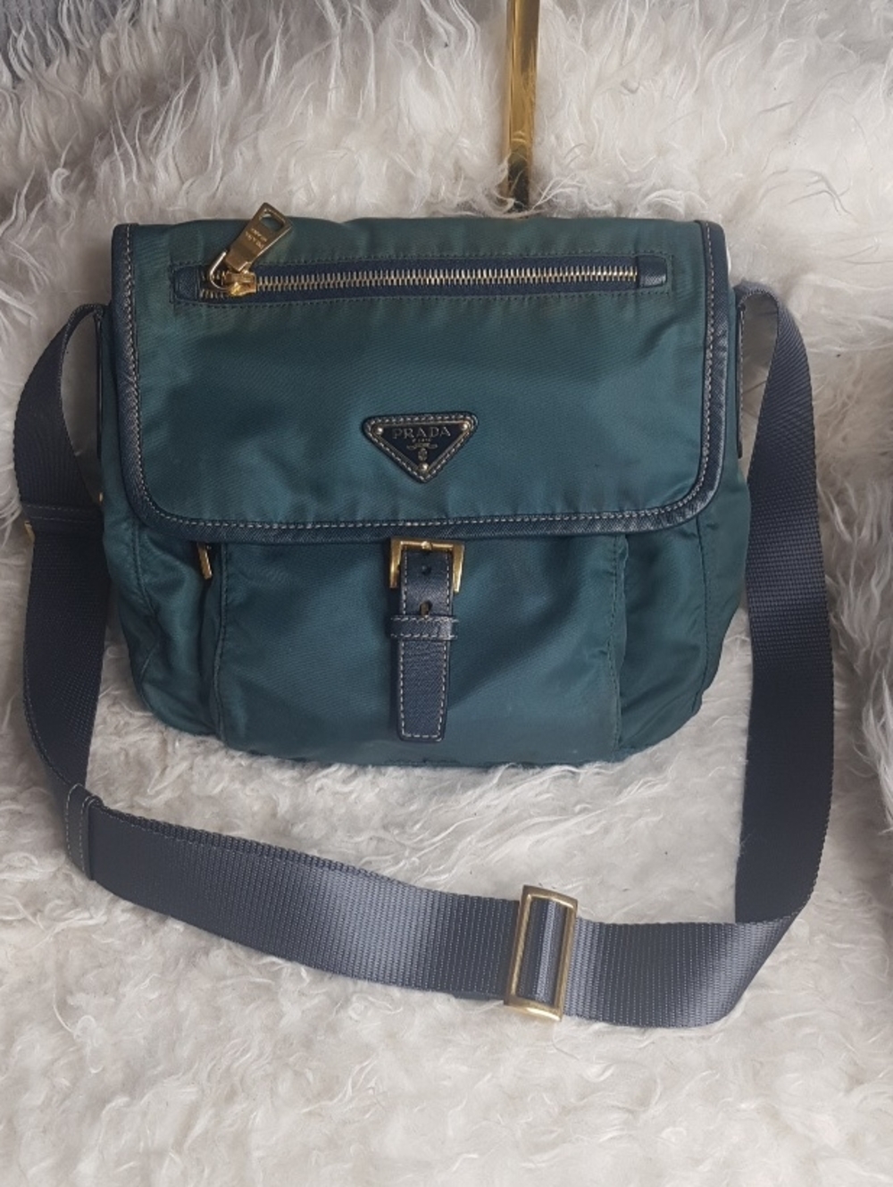 Auth Prada Enamel Logo Tessuto Nylon Leather Green Crossbody and Gold Hardware